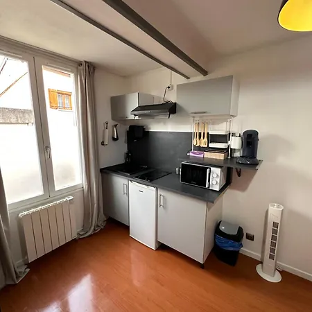 Apartment Centre-ville Rdc