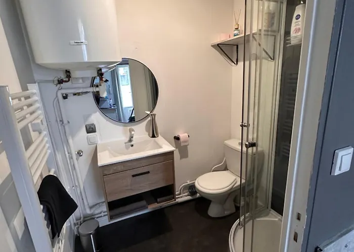 Centre-ville Rdc Apartment *